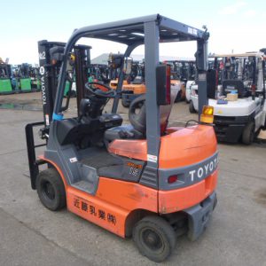 Xe nâng điện Toyota 7FBL15